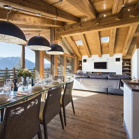 Luxurious Penthouse With - Valentine B411 *